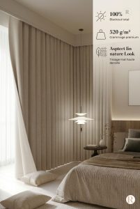 Rideau occultant en tissu blanc crème pour la lumière