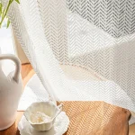 Voilage blanc Zéphira, style moderne et épuré