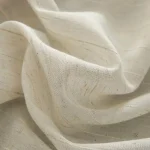 Voilage en lin, ajout subtil de texture et de lumière