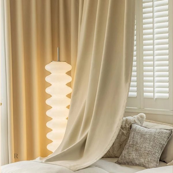 Élégant rideau semi occultant en teinte beige