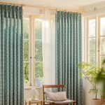Rideau vert d'eau motifs feuillages
