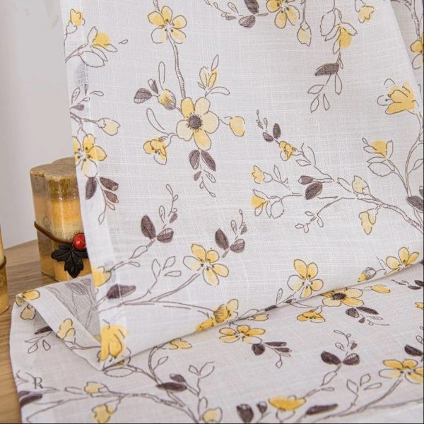 Accessoire déco : rideau fleuri jaune pour salons