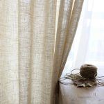 Rideau en lin, voilage beige pour un intérieur chaleureux
