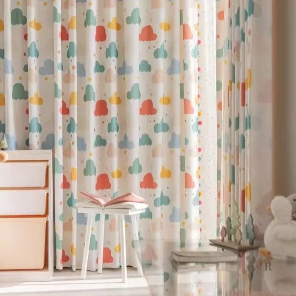 Rideau léger au design nuage pour une ambiance sereine