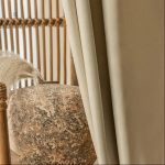 Tissu beige semi-occultant idéal pour la décoration