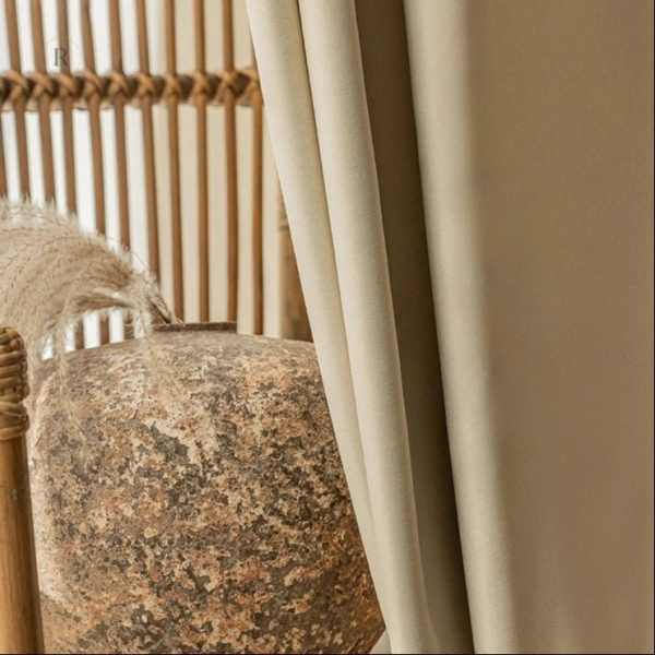 Tissu beige semi-occultant idéal pour la décoration