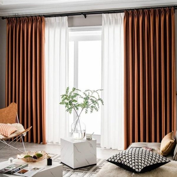 Rideau occultant en teinte terracotta