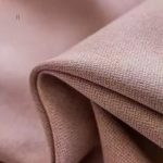 Rideau doux rose poudré pour une ambiance chaleureuse