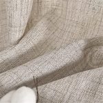 Opacité modérée avec ce rideau taupe semi occultant