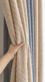 Rideau beige anti-bruit, style et fonctionnalité réunis
