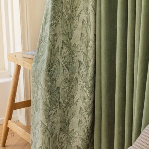 Rideau vert chic avec motifs variés pour fenêtres