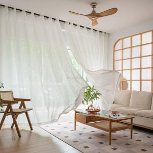 Voilage blanc pour une lumière douce et aérienne