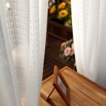 Rideau transparent en blanc, idéal pour tamiser la lumière