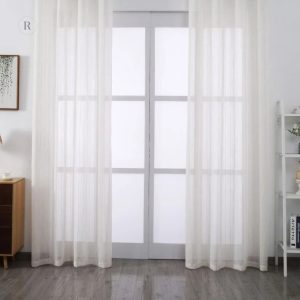 Voilage léger en blanc et beige pour décoration