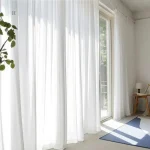 Voilage blanc avec texture velours doux