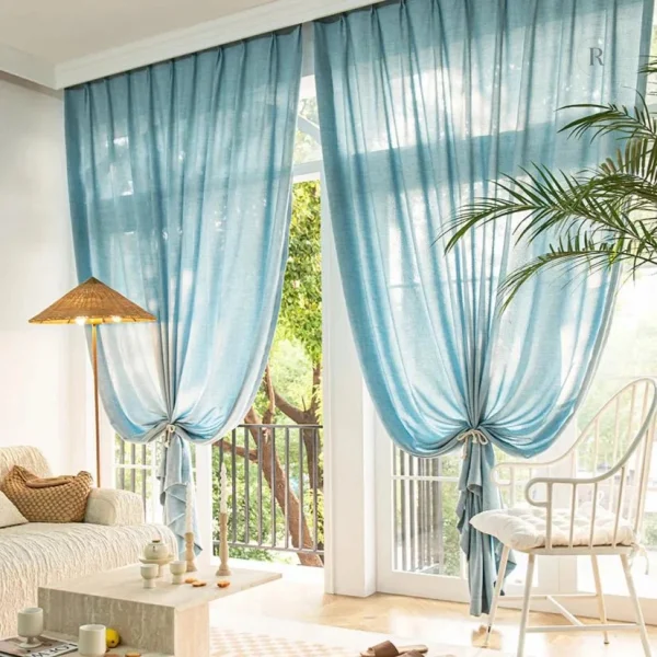 Rideau léger en lin, teinte bleu clair, décor moderne