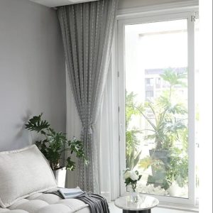 Voilage gris en lin avec motifs rayés