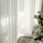 Voilage blanc, design simple et raffiné pour toutes les pièces