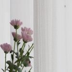 Rideau élégant en blanc à rayures